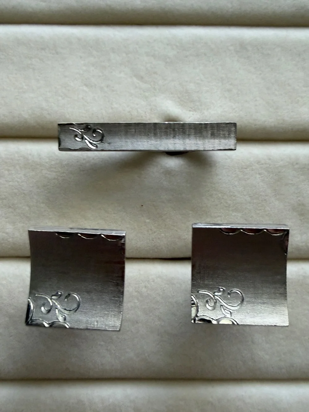 Vintage Swank FO Cufflinks & Tie Clip Set Silver Tone MCM
